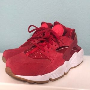 Nike Red Huarache’s